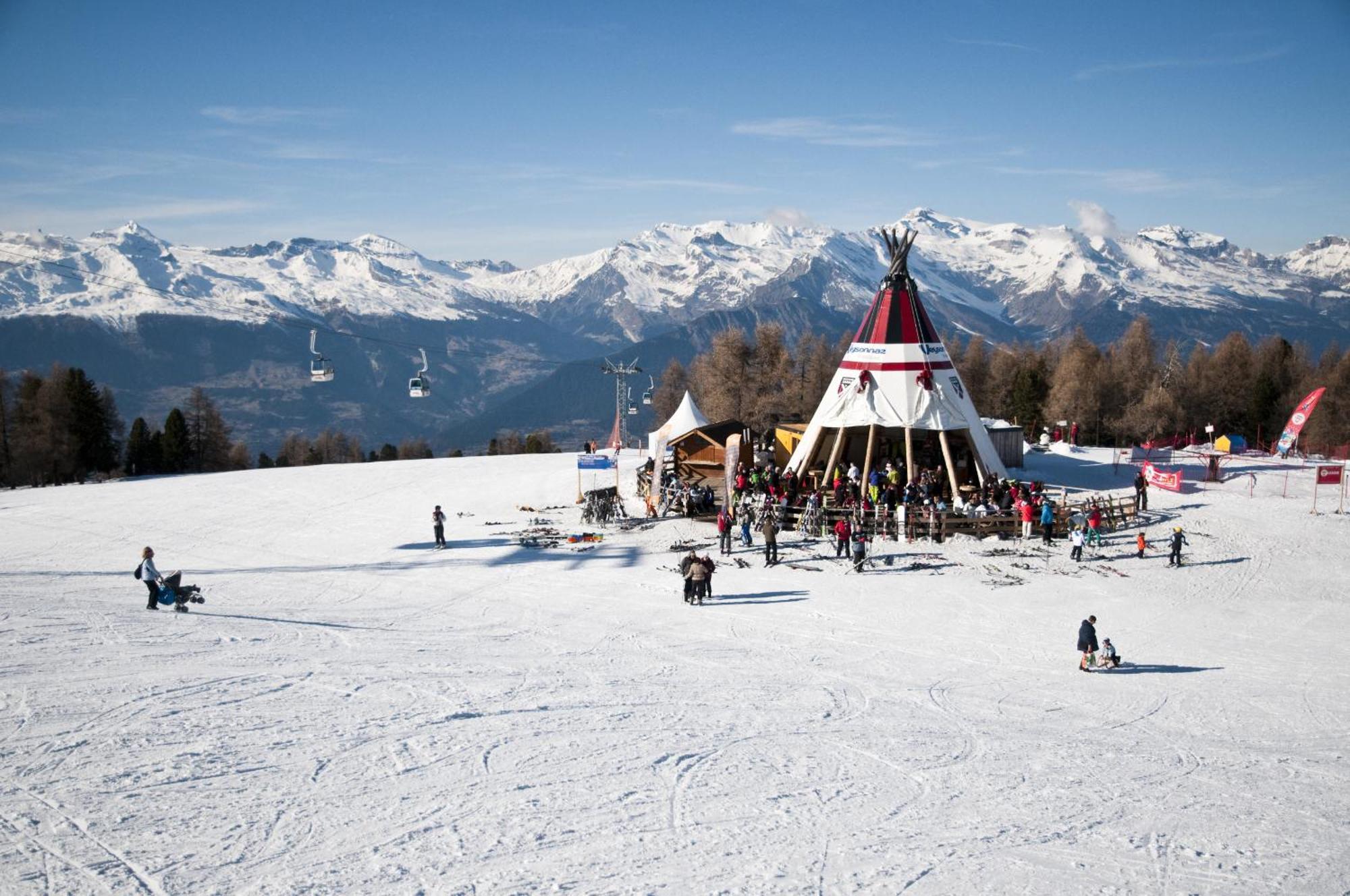 Ski Paradise Mountain & Luxe Apartments فييسوناز المظهر الخارجي الصورة